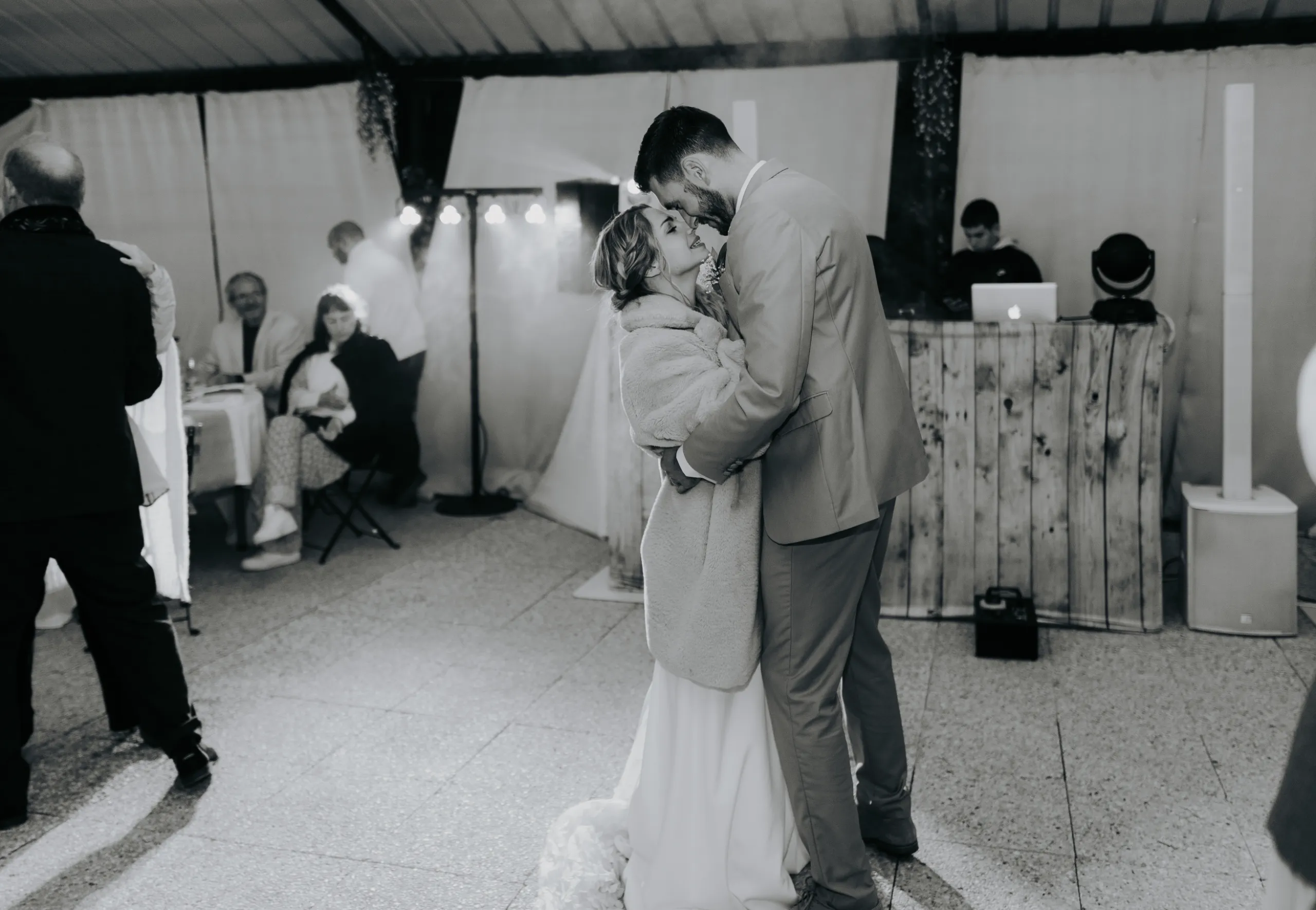 Photographe mariage Domaine de Glandève Entrevaux