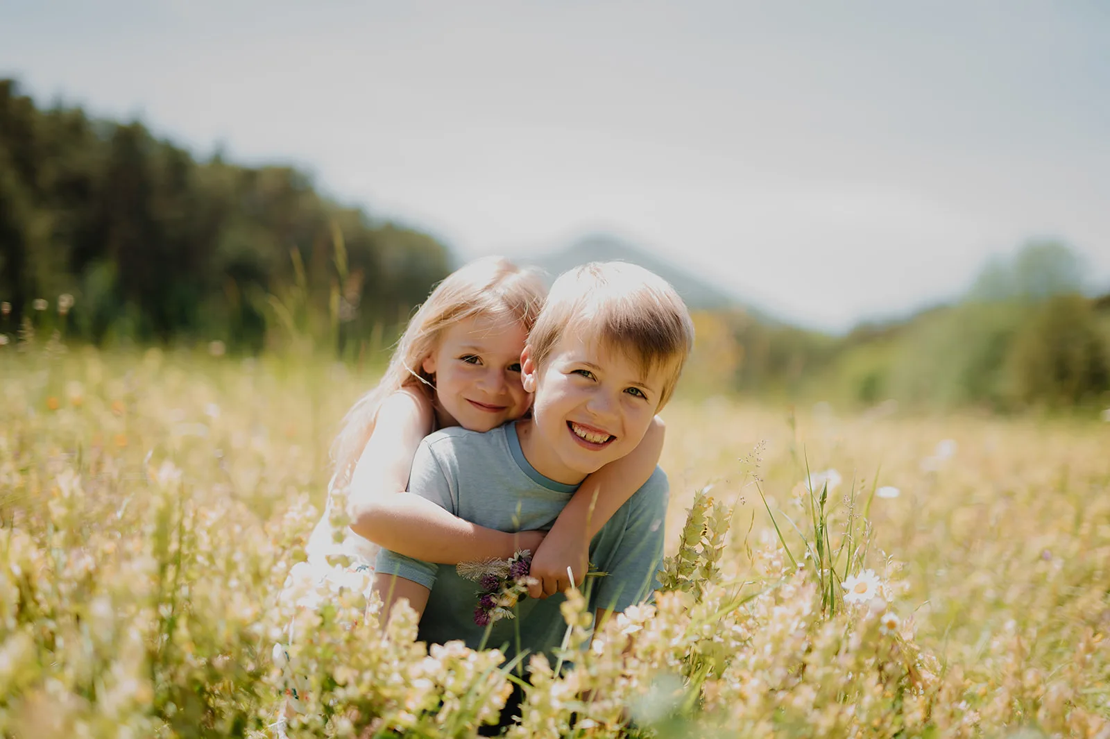 Photographe famille Grossesse Naissance - Séance photo Alpes-maritimes 06