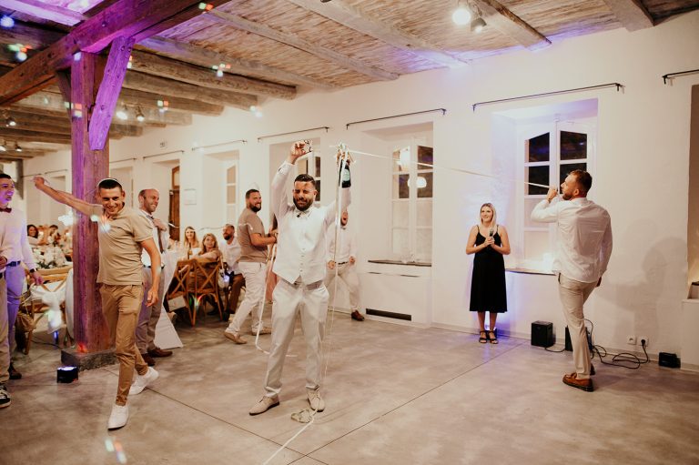 PHOTOGRAPHE DE MARIAGE, LA MAGNANERIE À SEILLANS EN PROVENCE ALPES CÔTE D'AZUR