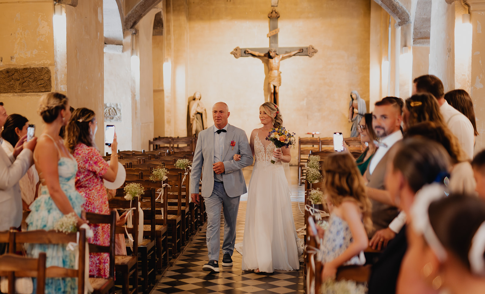 Cérémonie religieuse à l’église de Vence