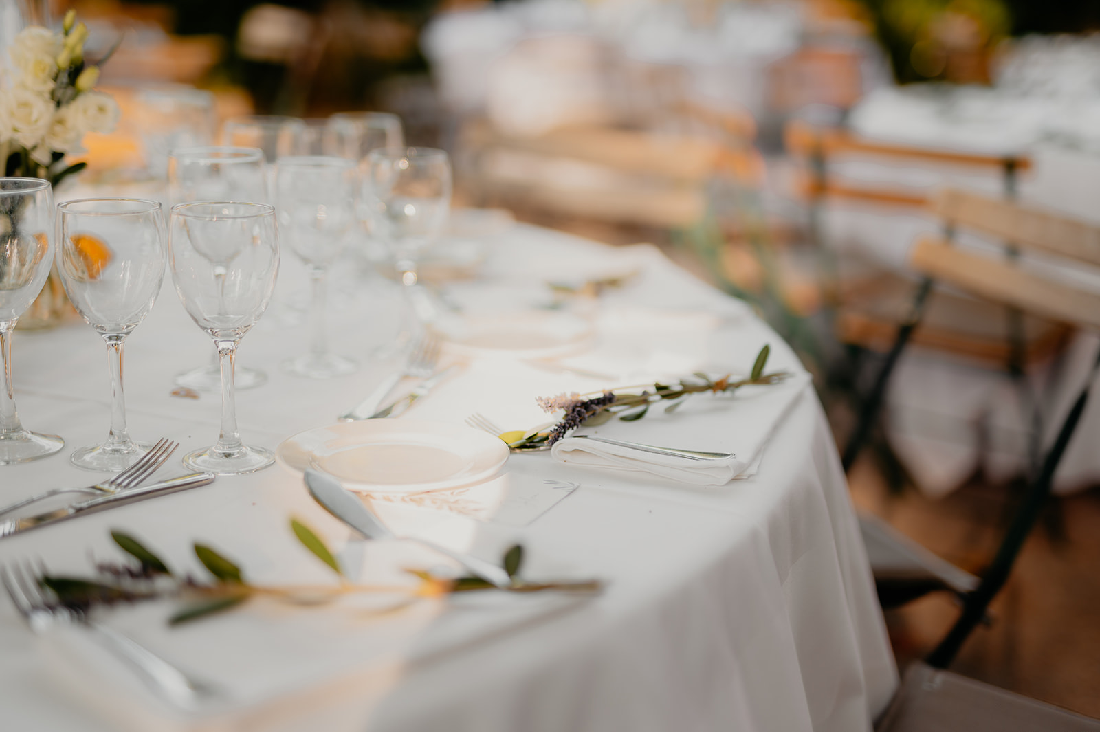 PHOTOGRAPHE MARIAGE CHÂTEAU SAINTE ROSELINE DANS LE VAR, PROVENCE ALPES CÔTE D'AZUR