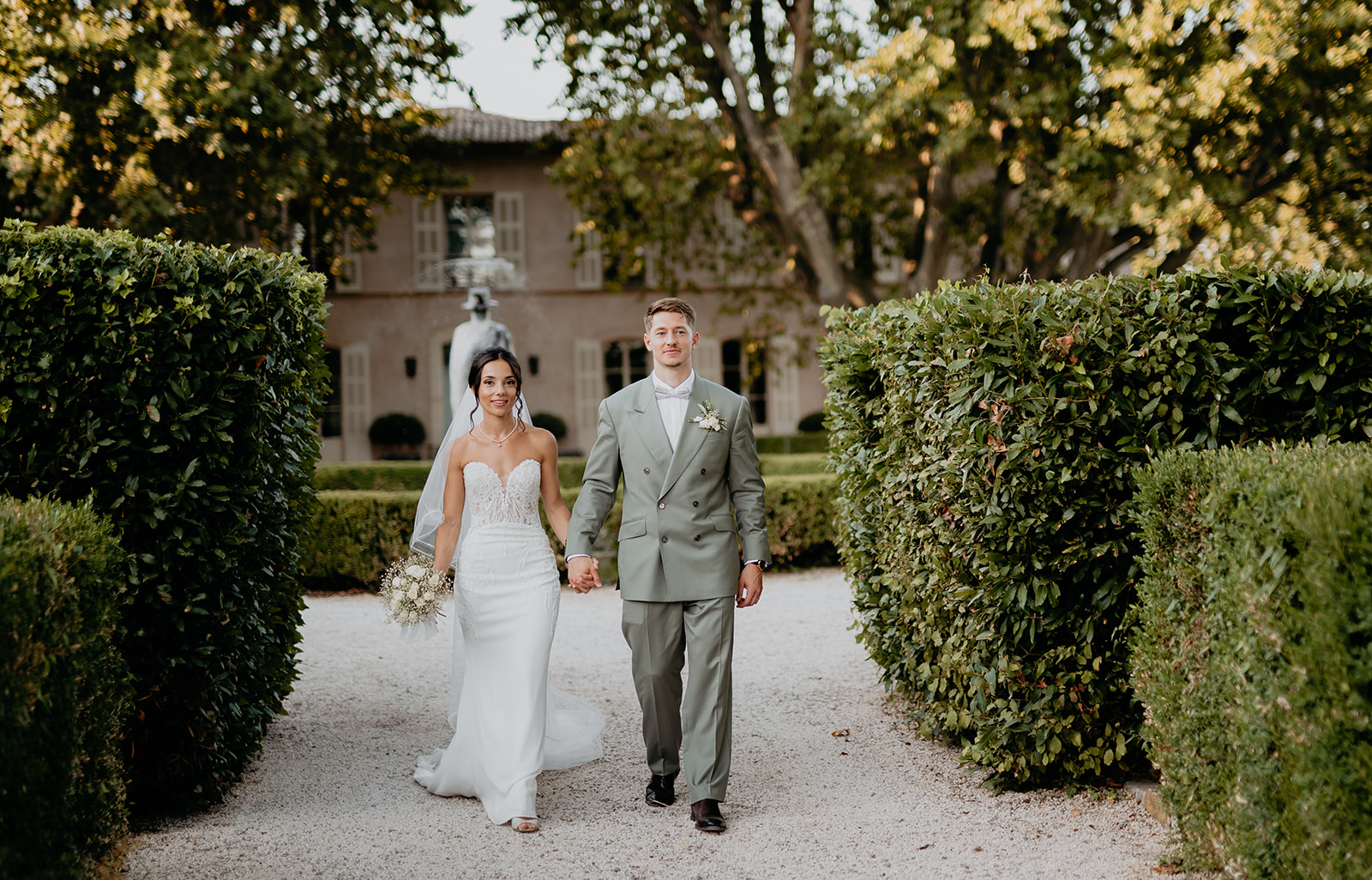 PHOTOGRAPHE MARIAGE CHÂTEAU SAINTE ROSELINE DANS LE VAR, PROVENCE ALPES CÔTE D'AZUR
