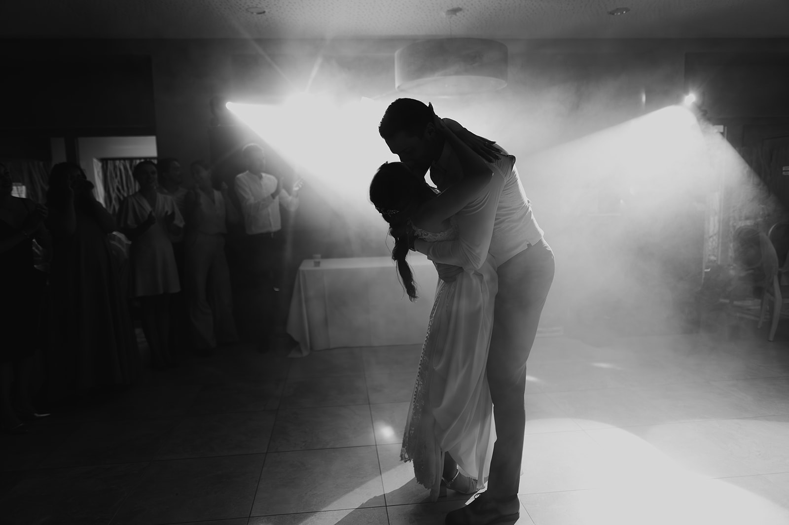 PHOTOGRAPHE DE MARIAGE AU JAS DU PEBRIER DANS LE VAR (83)
