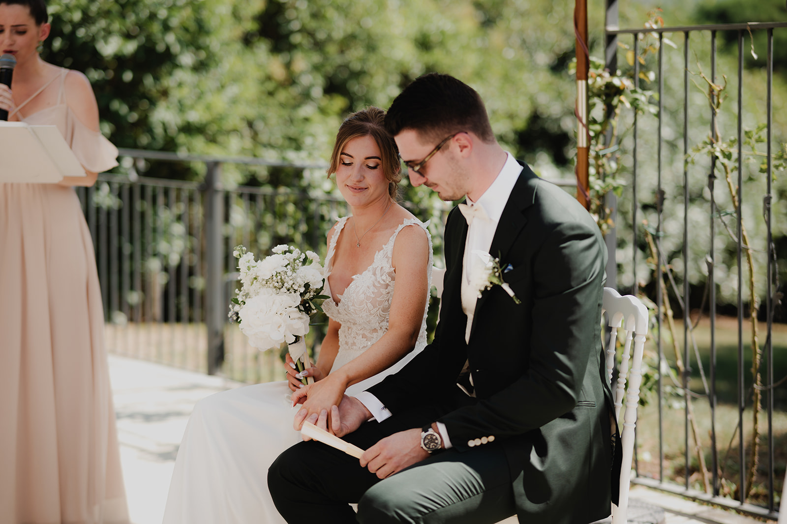 PHOTOGRAPHE DE MARIAGE AU JAS DU PEBRIER DANS LE VAR (83)