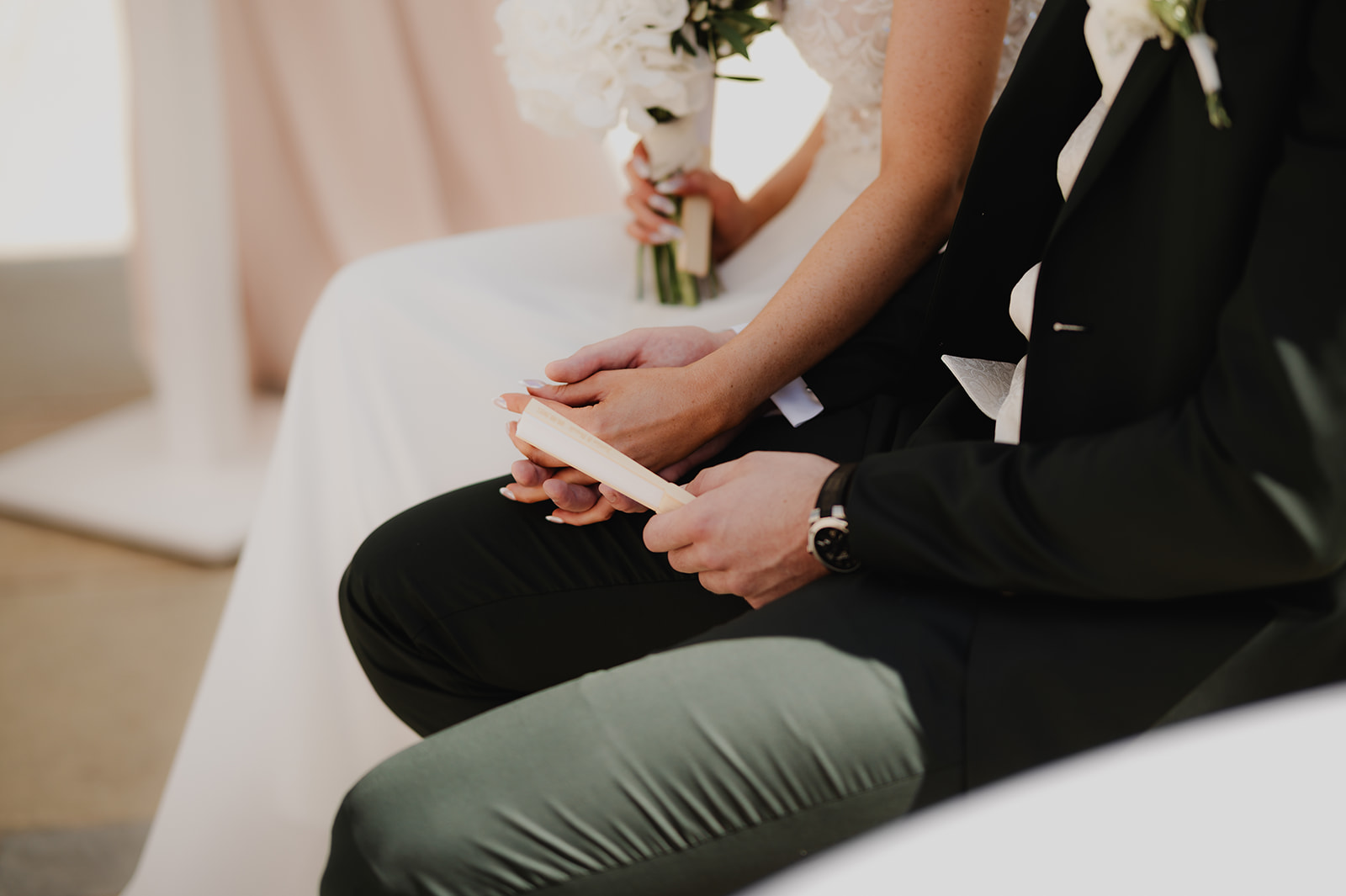 PHOTOGRAPHE DE MARIAGE AU JAS DU PEBRIER DANS LE VAR (83)
