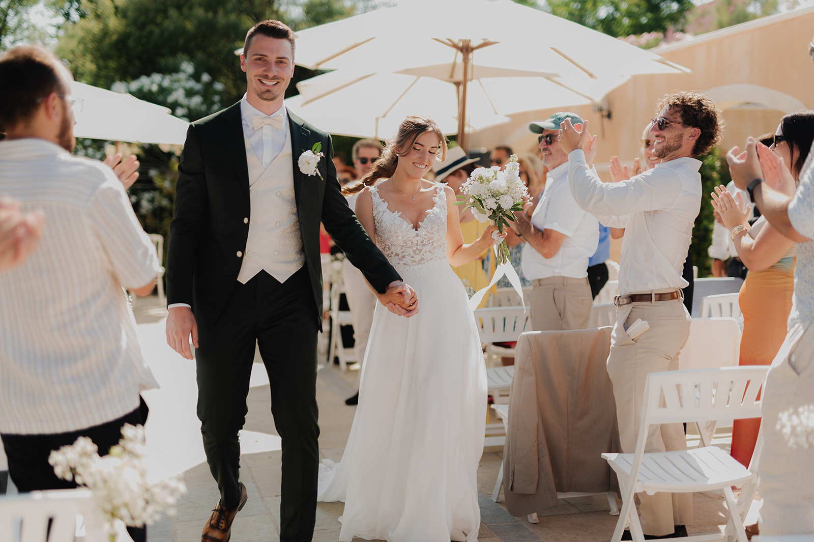 PHOTOGRAPHE DE MARIAGE AU JAS DU PEBRIER DANS LE VAR (83)