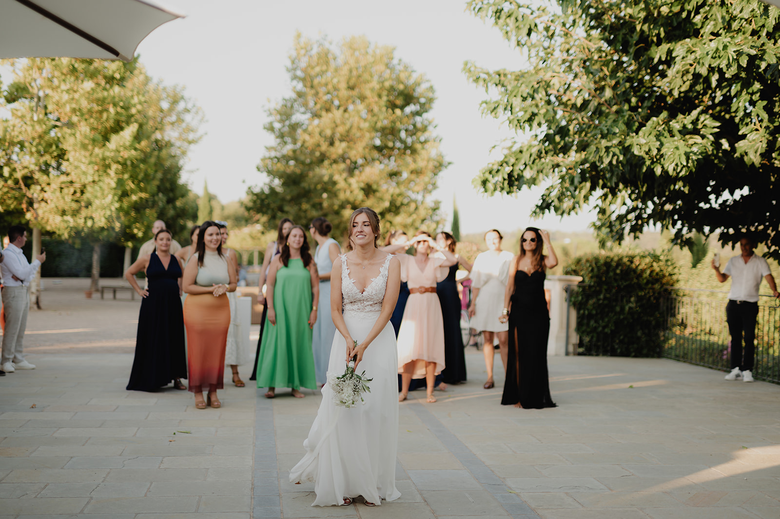 PHOTOGRAPHE DE MARIAGE AU JAS DU PEBRIER DANS LE VAR (83)
