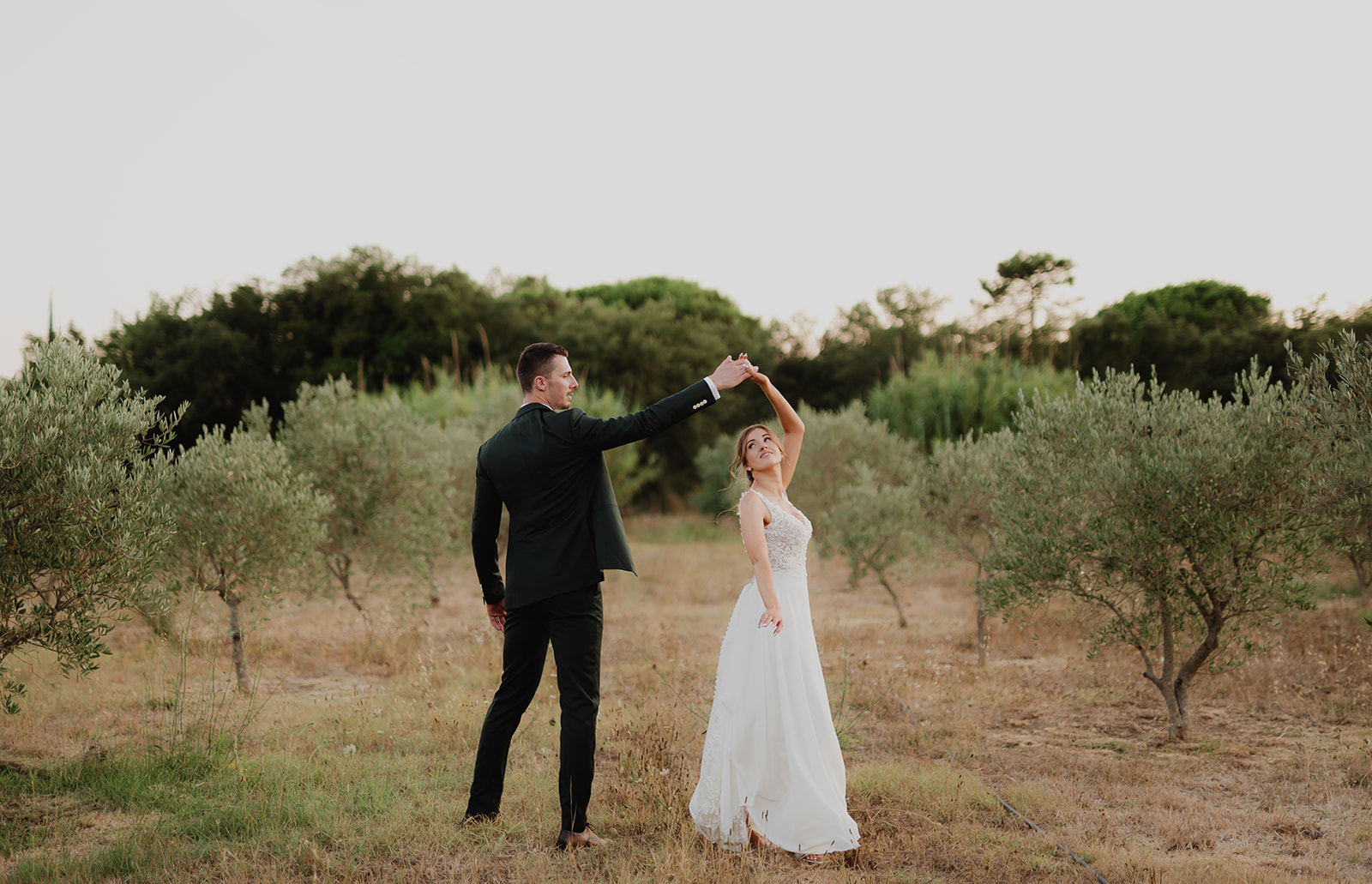 PHOTOGRAPHE DE MARIAGE AU JAS DU PEBRIER DANS LE VAR (83)