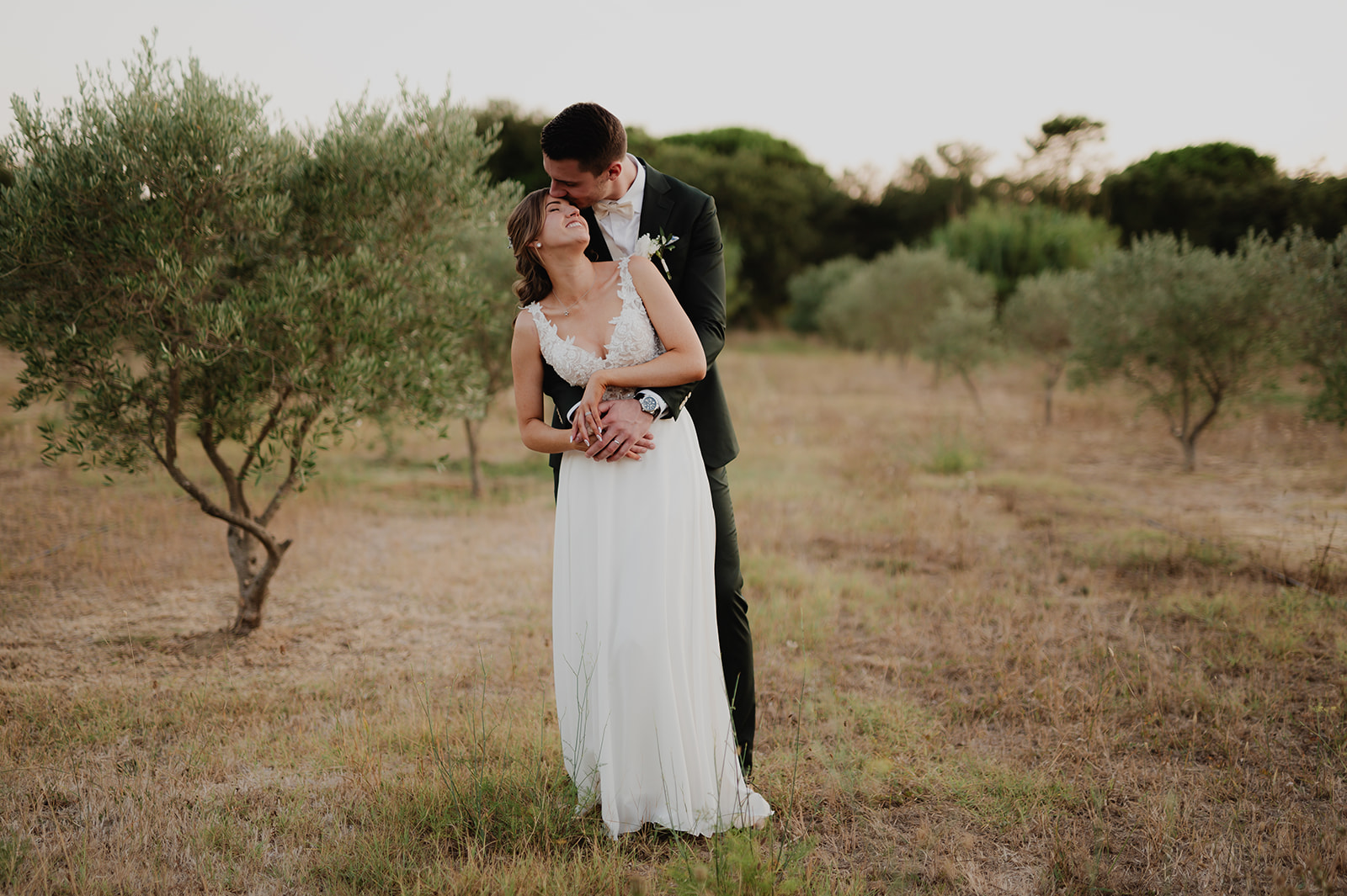 PHOTOGRAPHE DE MARIAGE AU JAS DU PEBRIER DANS LE VAR (83)
