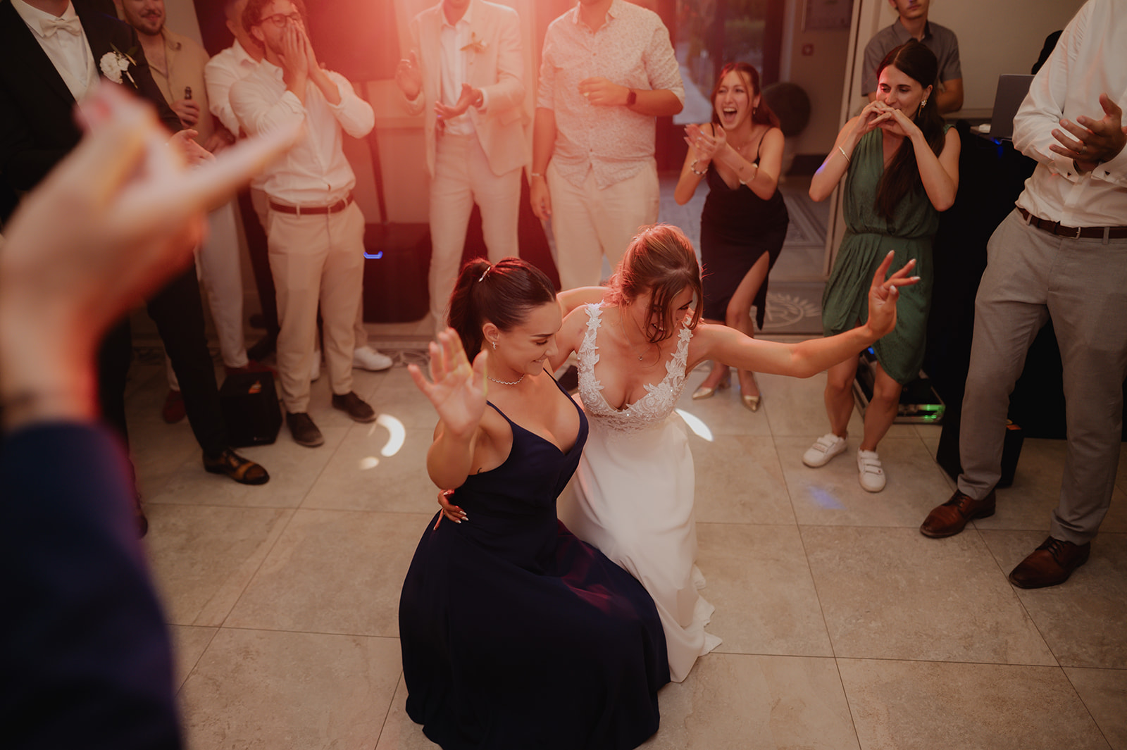PHOTOGRAPHE DE MARIAGE AU JAS DU PEBRIER DANS LE VAR (83)