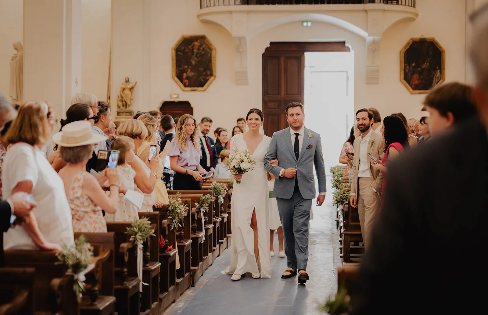PHOTOGRAPHE DE MARIAGE AU CHÂTEAU DU GRIFFON, PROVENCE