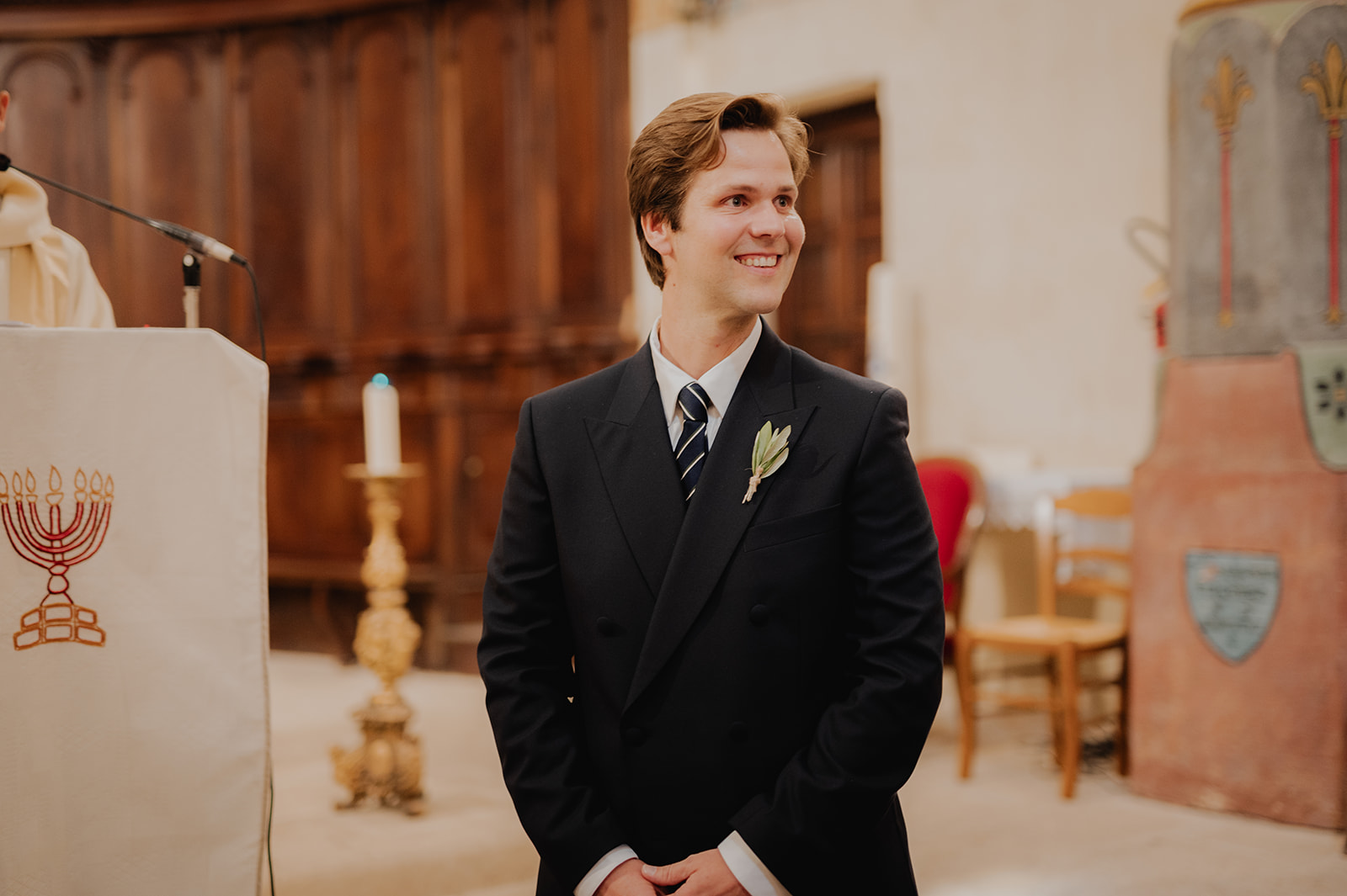 PHOTOGRAPHE DE MARIAGE AU CHÂTEAU DU GRIFFON, PROVENCE