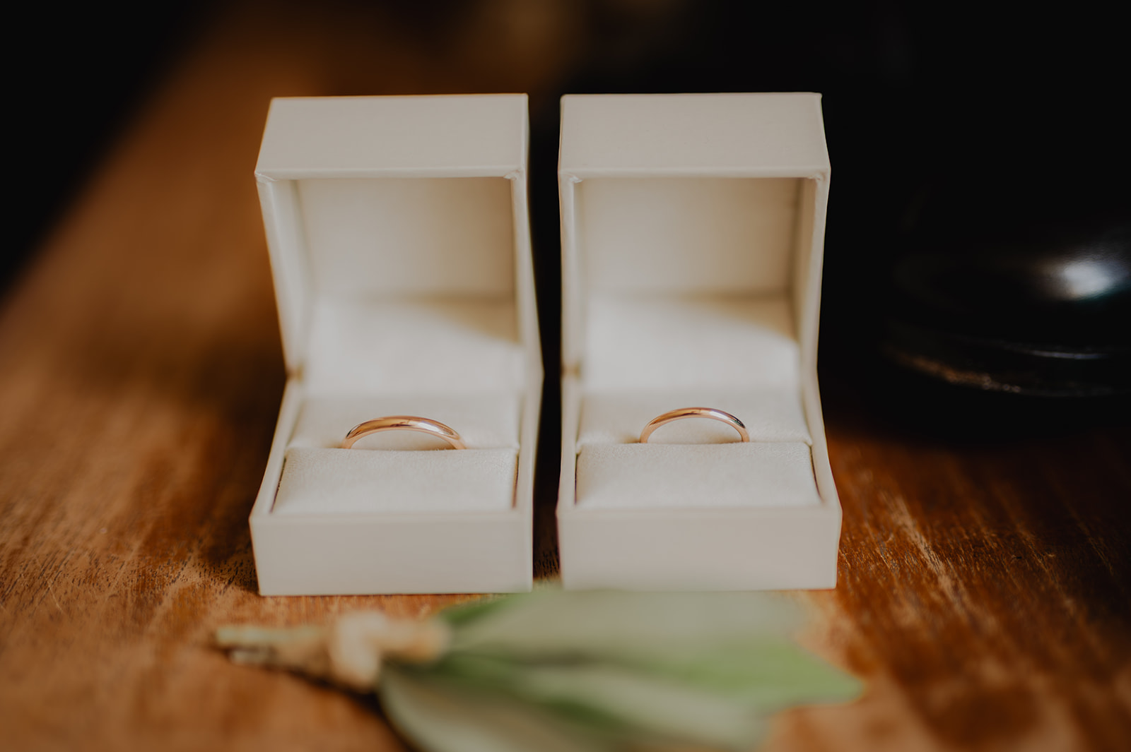 PHOTOGRAPHE DE MARIAGE AU CHÂTEAU DU GRIFFON, PROVENCE