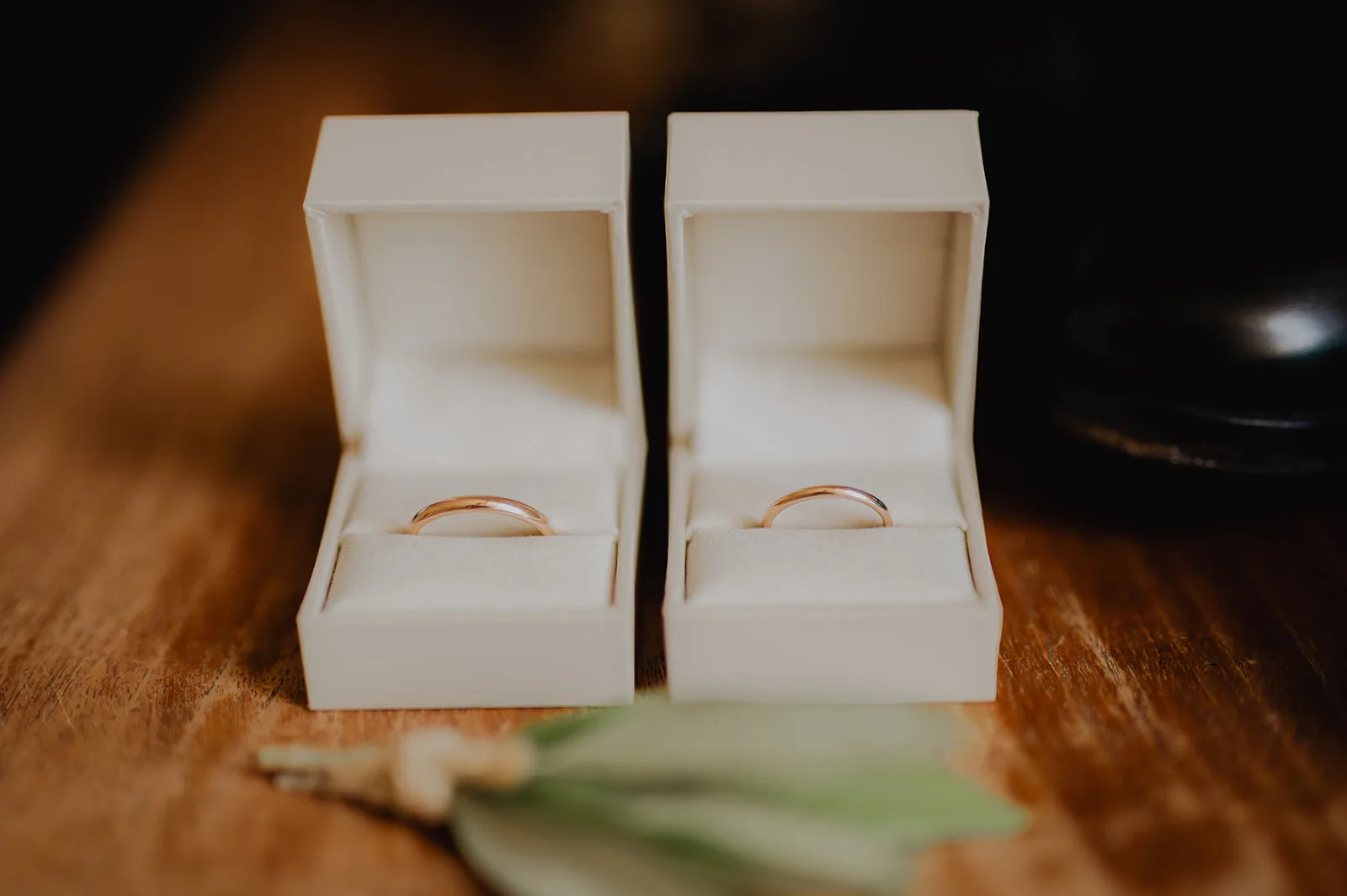 PHOTOGRAPHE DE MARIAGE AU CHÂTEAU DU GRIFFON, PROVENCE