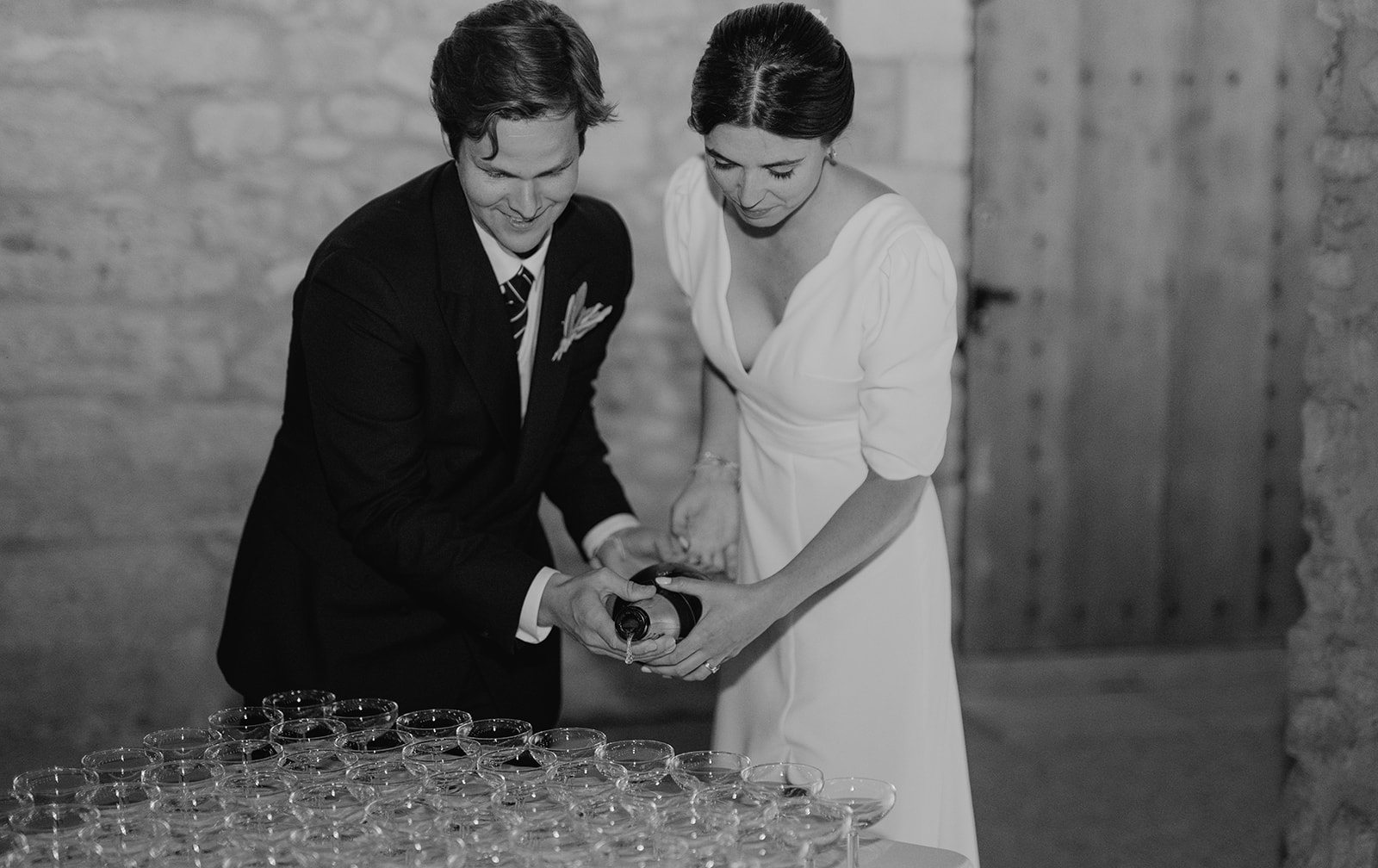 PHOTOGRAPHE DE MARIAGE AU CHÂTEAU DU GRIFFON, PROVENCE