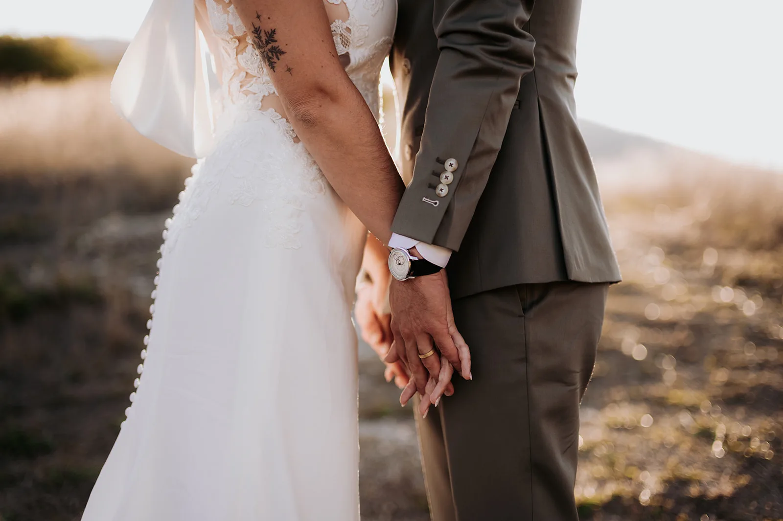 PHOTOGRAPHE DE MARIAGE AU CHATEAU DE MEOUILLES À SAINT-ANDRÉ- LES-ALPES