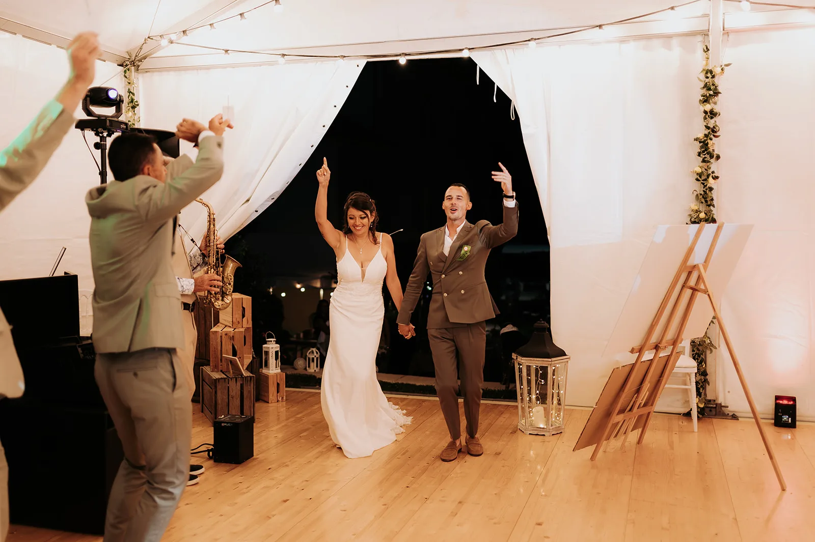 PHOTOGRAPHE DE MARIAGE AU CHATEAU DE MEOUILLES À SAINT-ANDRÉ- LES-ALPES