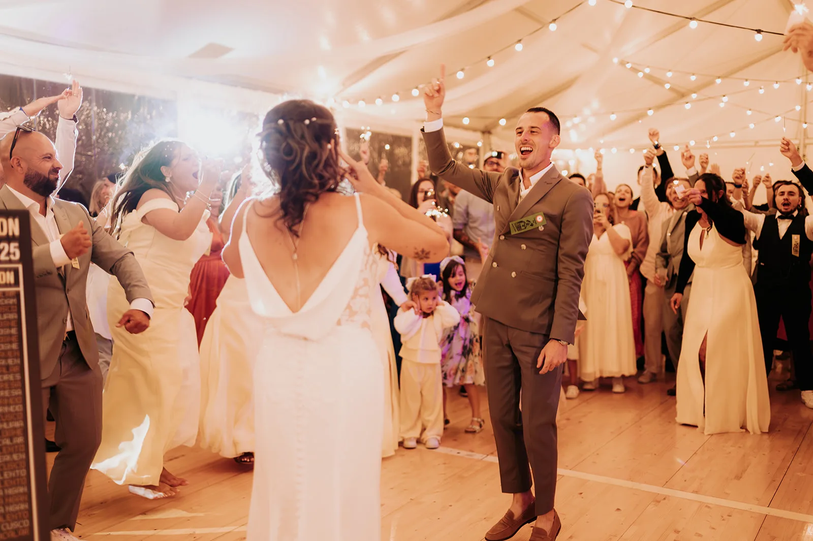 PHOTOGRAPHE DE MARIAGE AU CHATEAU DE MEOUILLES À SAINT-ANDRÉ- LES-ALPES