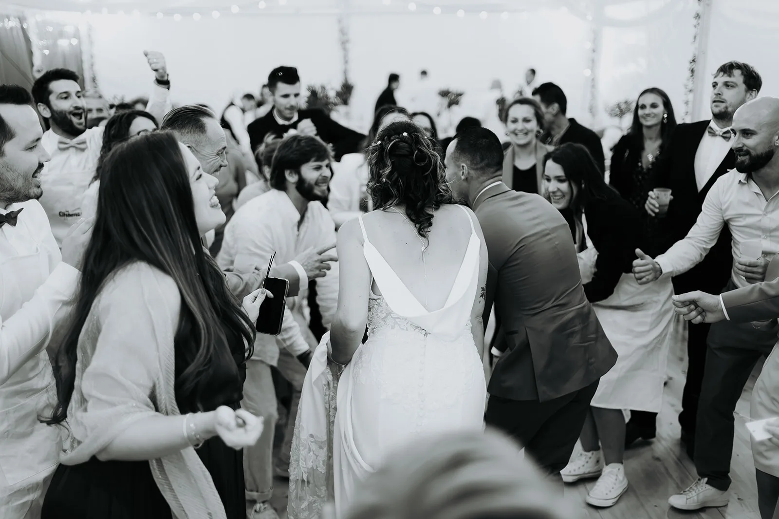PHOTOGRAPHE DE MARIAGE AU CHATEAU DE MEOUILLES À SAINT-ANDRÉ- LES-ALPES