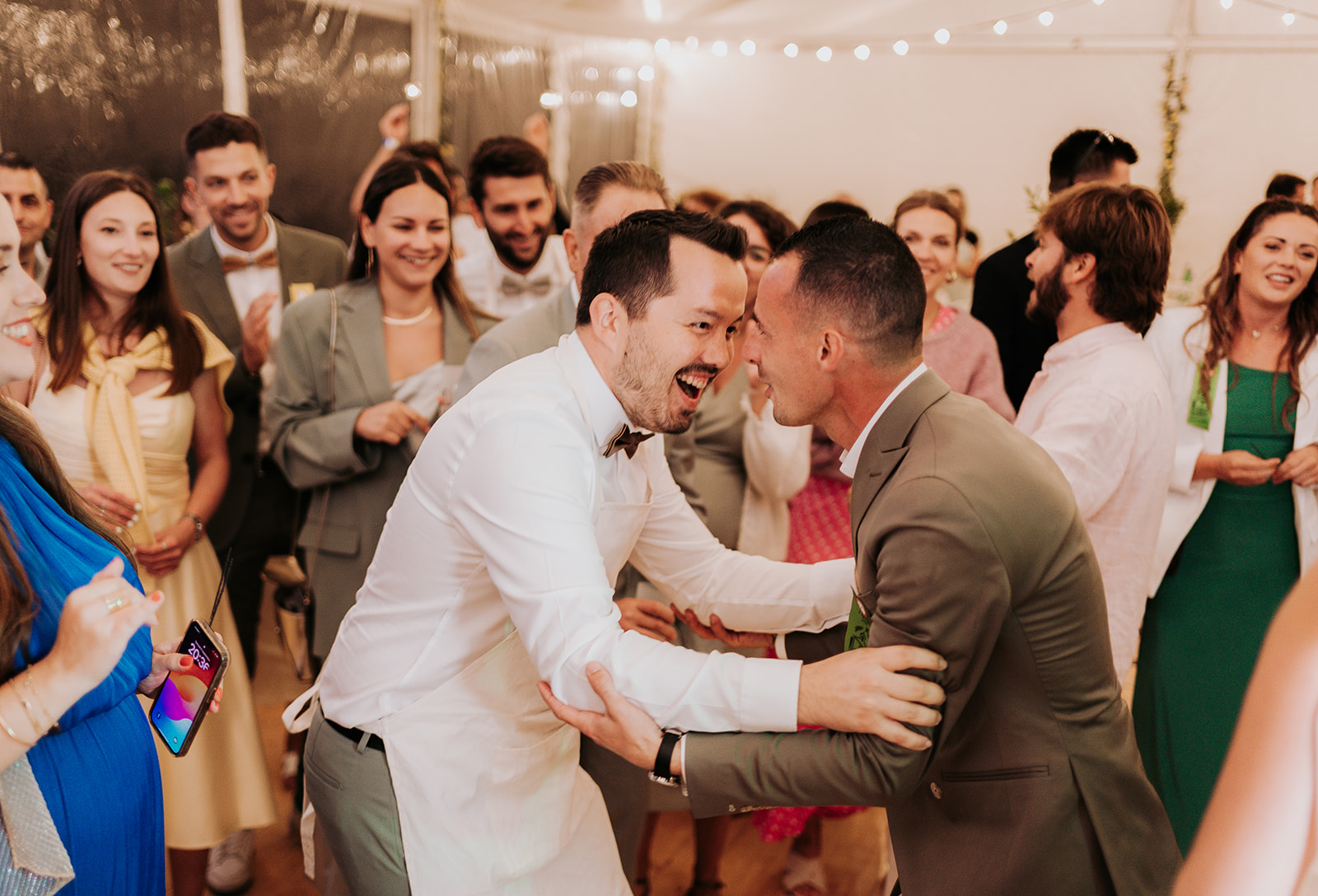 PHOTOGRAPHE DE MARIAGE AU CHATEAU DE MEOUILLES À SAINT-ANDRÉ- LES-ALPES