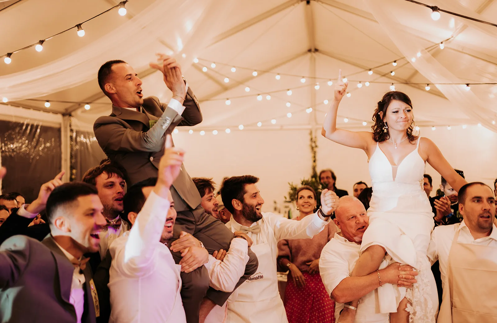PHOTOGRAPHE DE MARIAGE AU CHATEAU DE MEOUILLES À SAINT-ANDRÉ- LES-ALPES