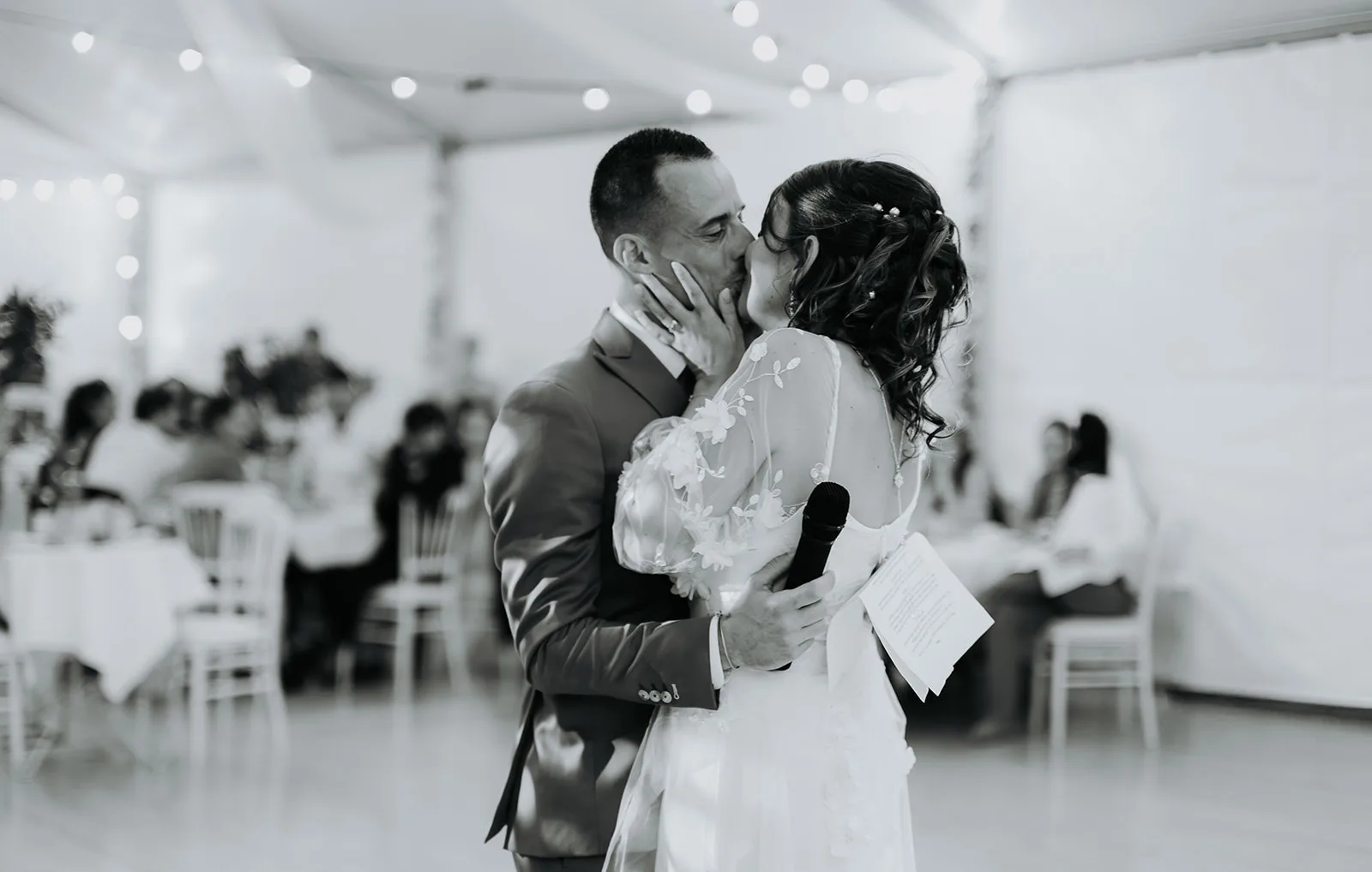 PHOTOGRAPHE DE MARIAGE AU CHATEAU DE MEOUILLES À SAINT-ANDRÉ- LES-ALPES