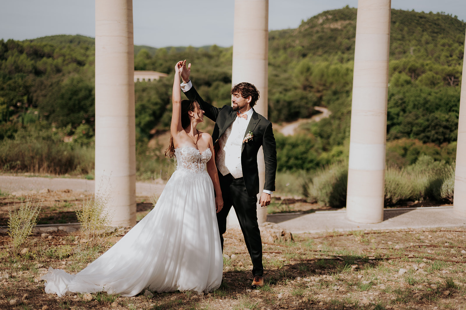 PHOTOGRAPHE DE MARIAGE AU DOMAINE DE FONTAINEBLEAU EN PROVENCE