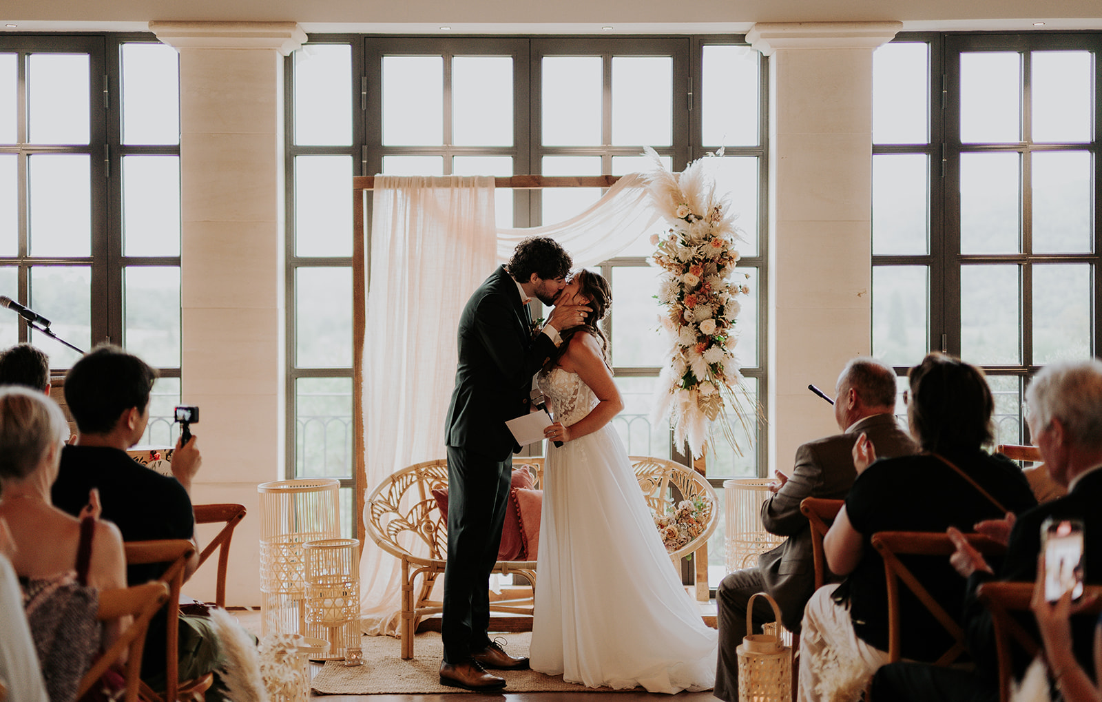 PHOTOGRAPHE DE MARIAGE AU DOMAINE DE FONTAINEBLEAU EN PROVENCE