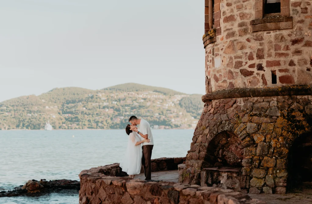PHOTOGRAPHE MARIAGE, FAMILLE, GROSSESSE, NOUVEAU-NÉ DANS LES ALPES-MARITIMES (06)