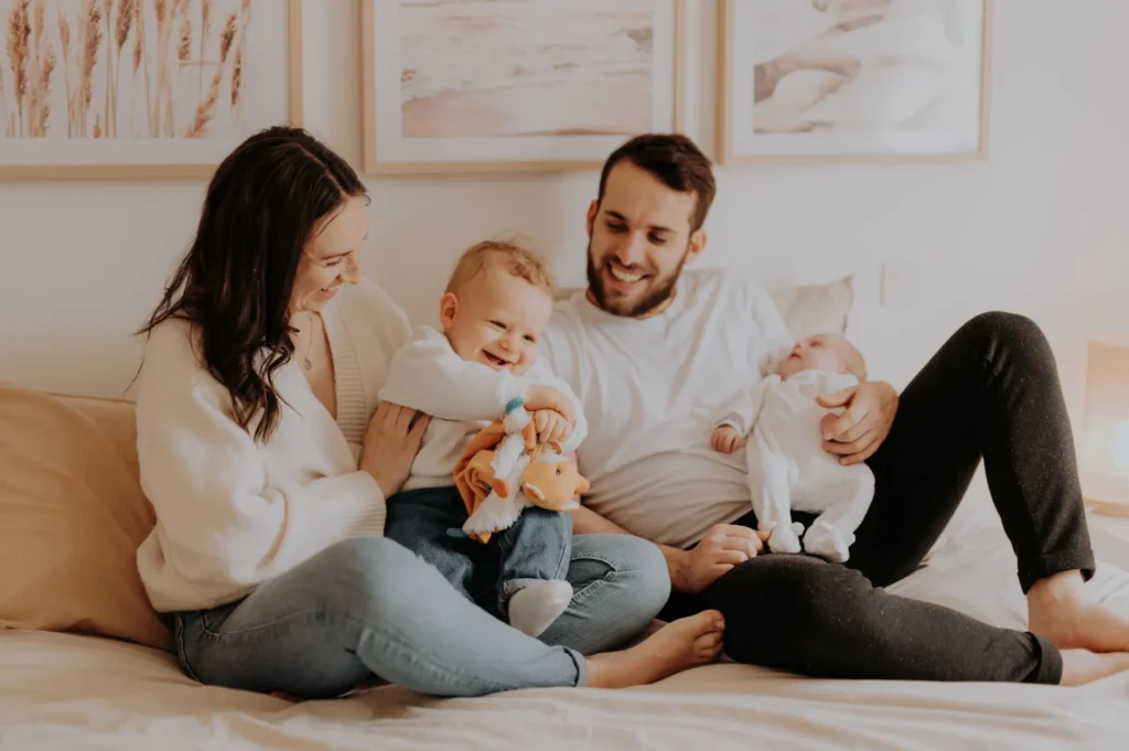 Photographe famille - Séance photo naissance Alpes-Maritimes 06