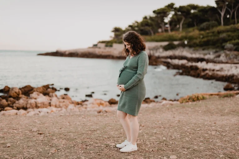 Séance photo grossesse famille Antibes