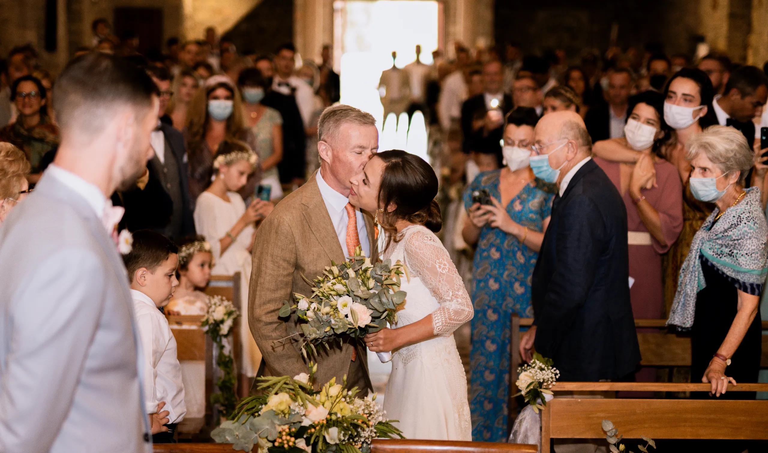 Photographe de mariage au Château Rasque, Provence
